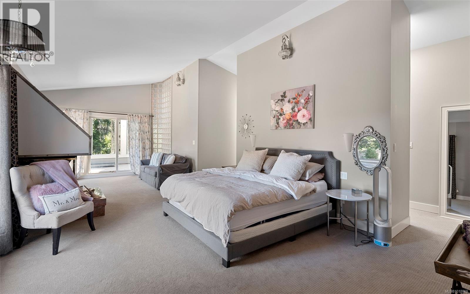 2895 LANSDOWNE RD - 28