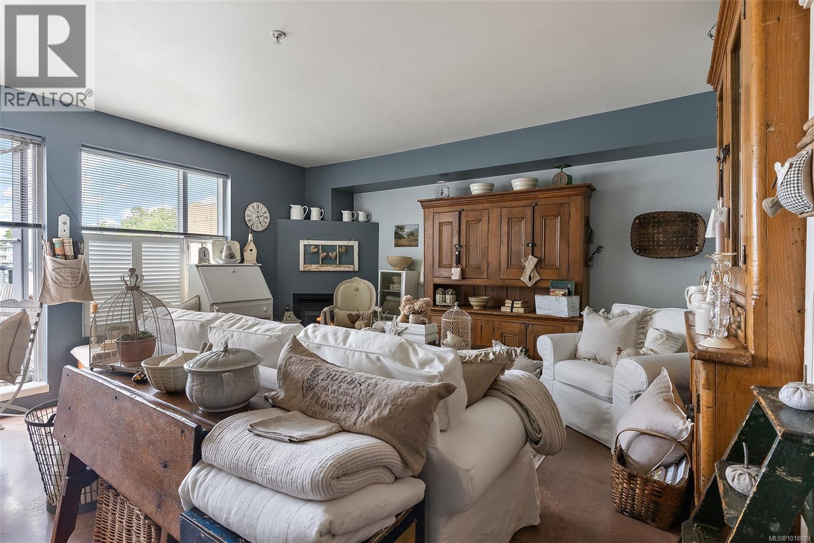 #306 932 JOHNSON ST - 8