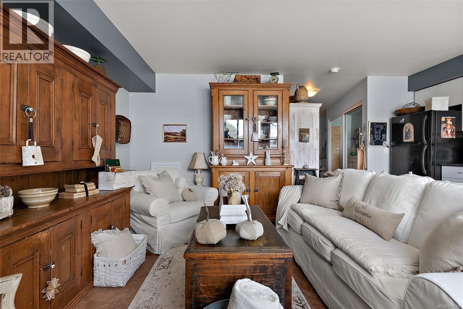 #306 932 JOHNSON ST - 2