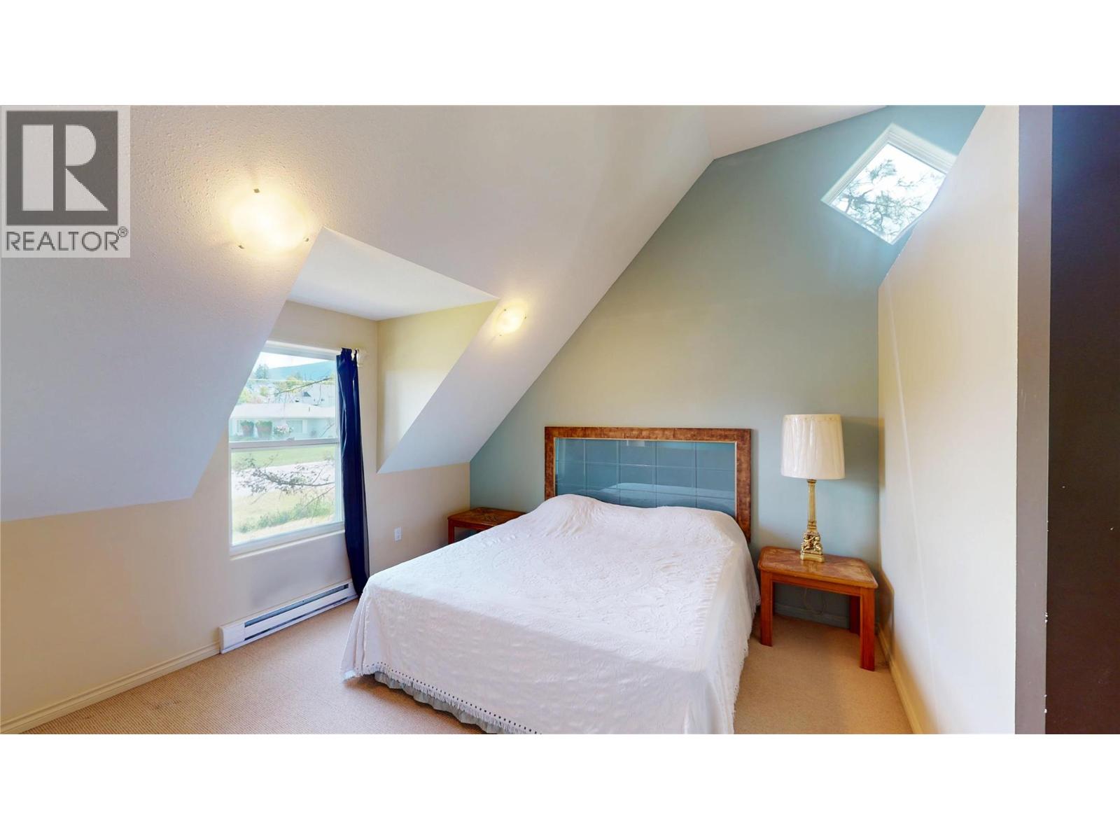 405 30th Avenue S, Cranbrook