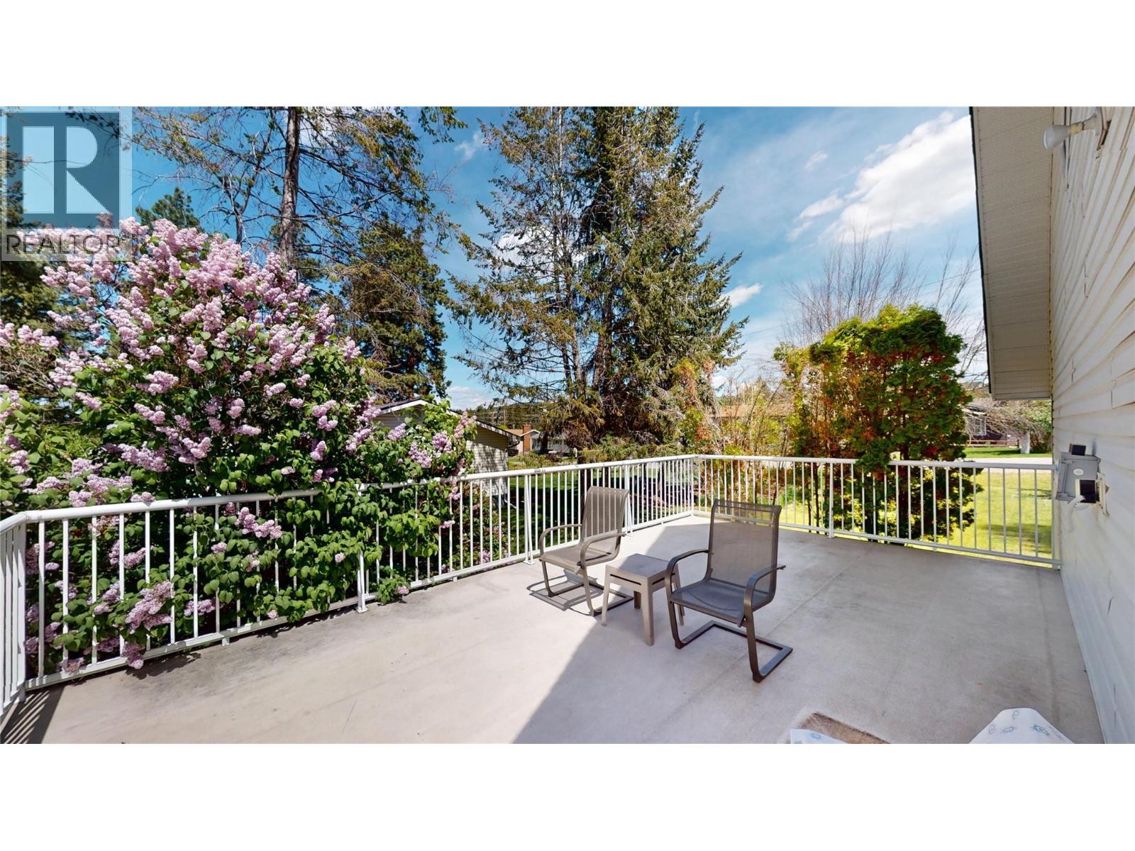 405 30th Avenue S, Cranbrook