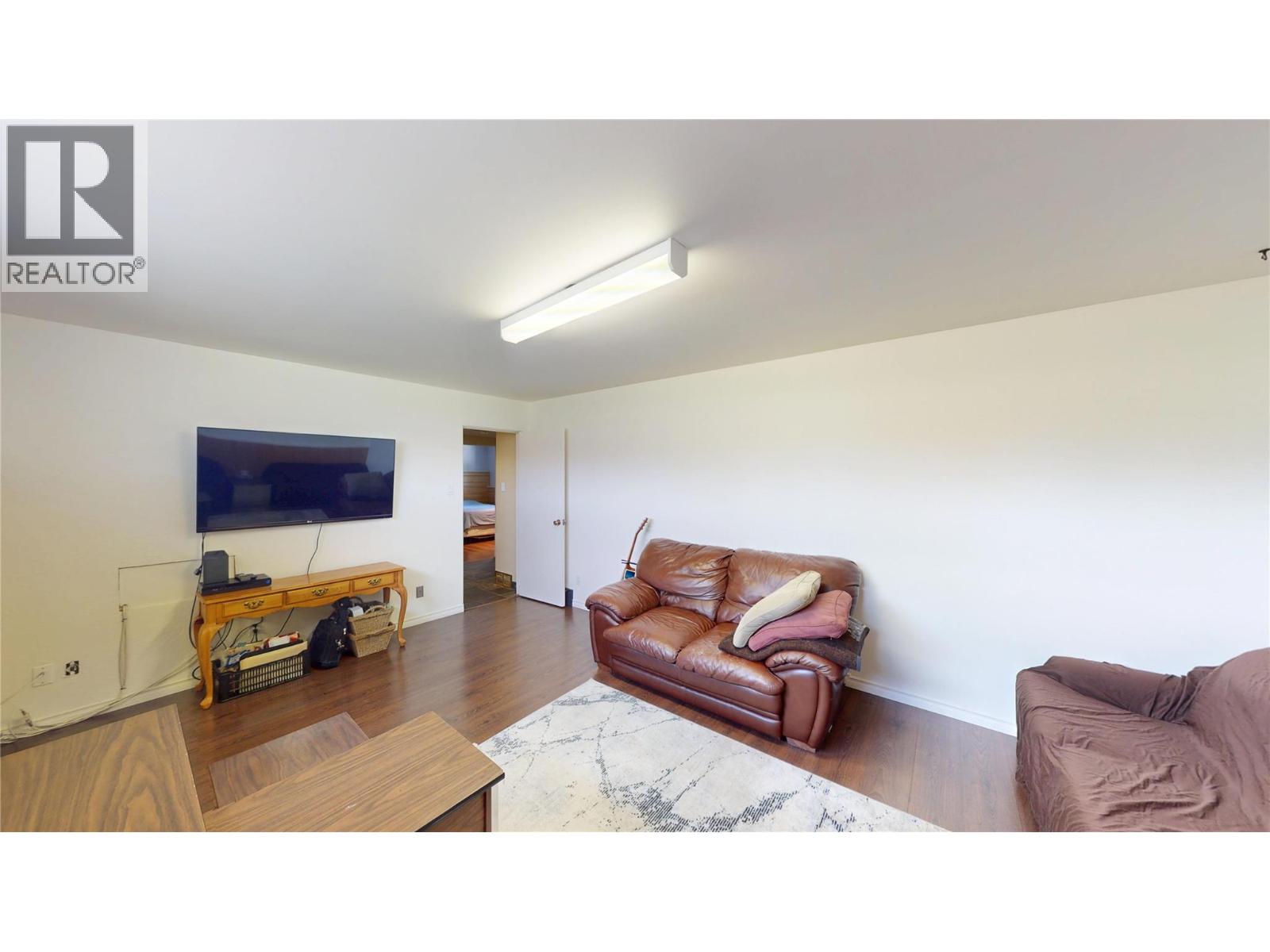 405 30th Avenue S, Cranbrook