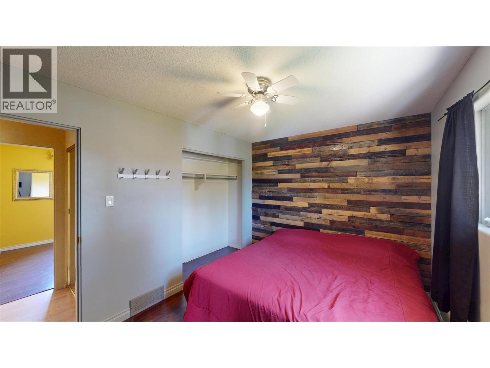 405 30th Avenue S, Cranbrook