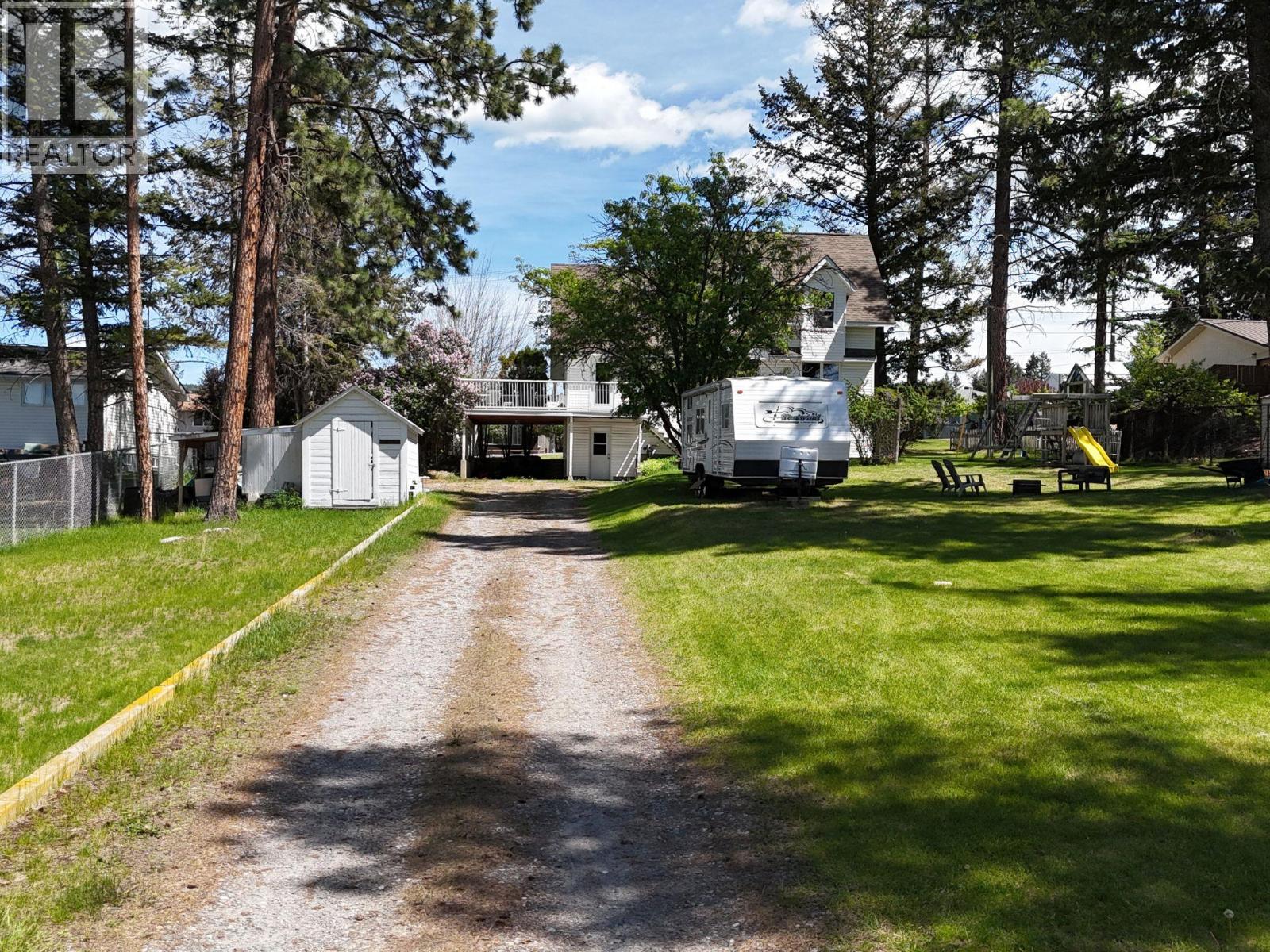 405 30th Avenue S, Cranbrook