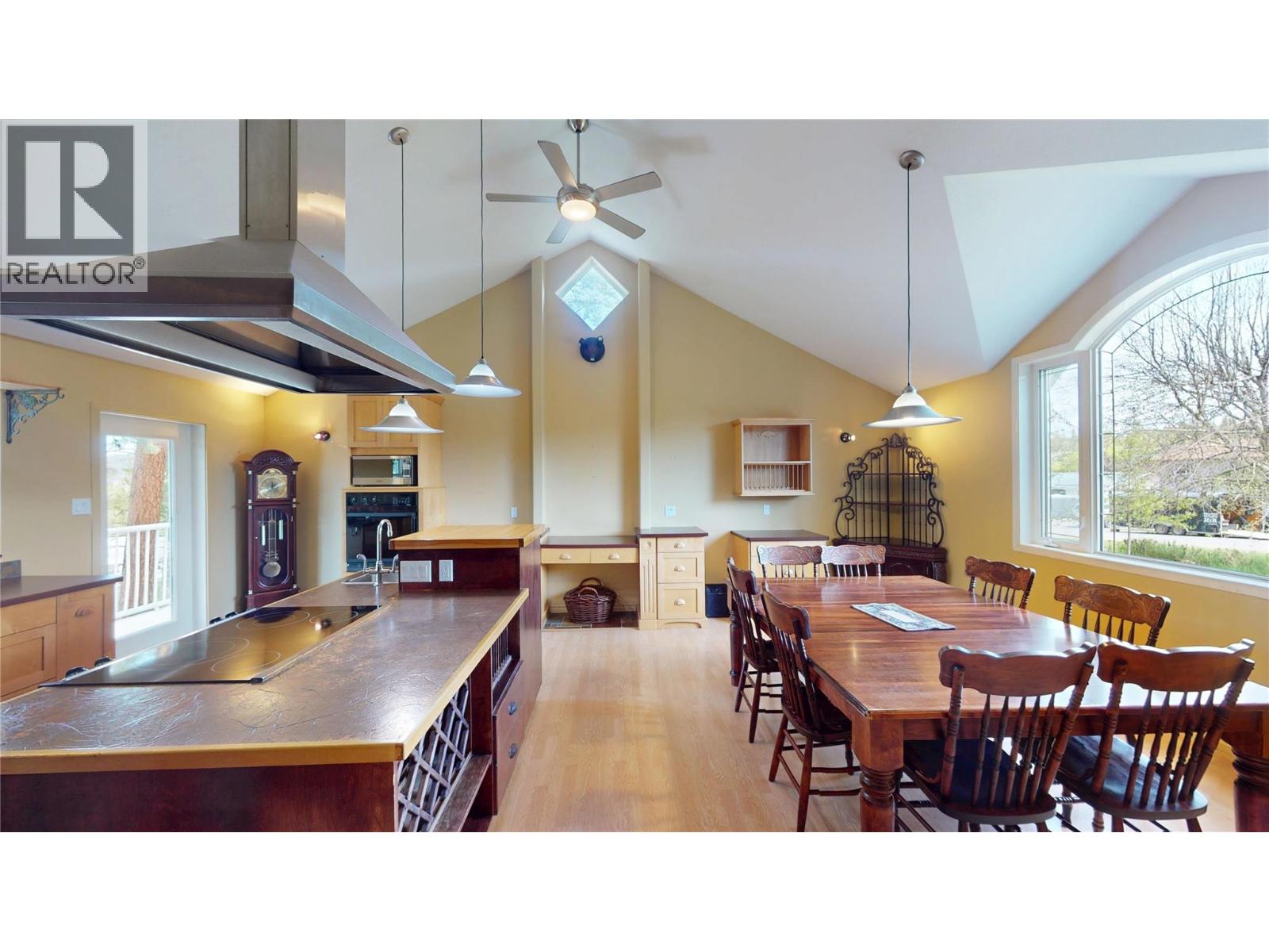 405 30th Avenue S, Cranbrook