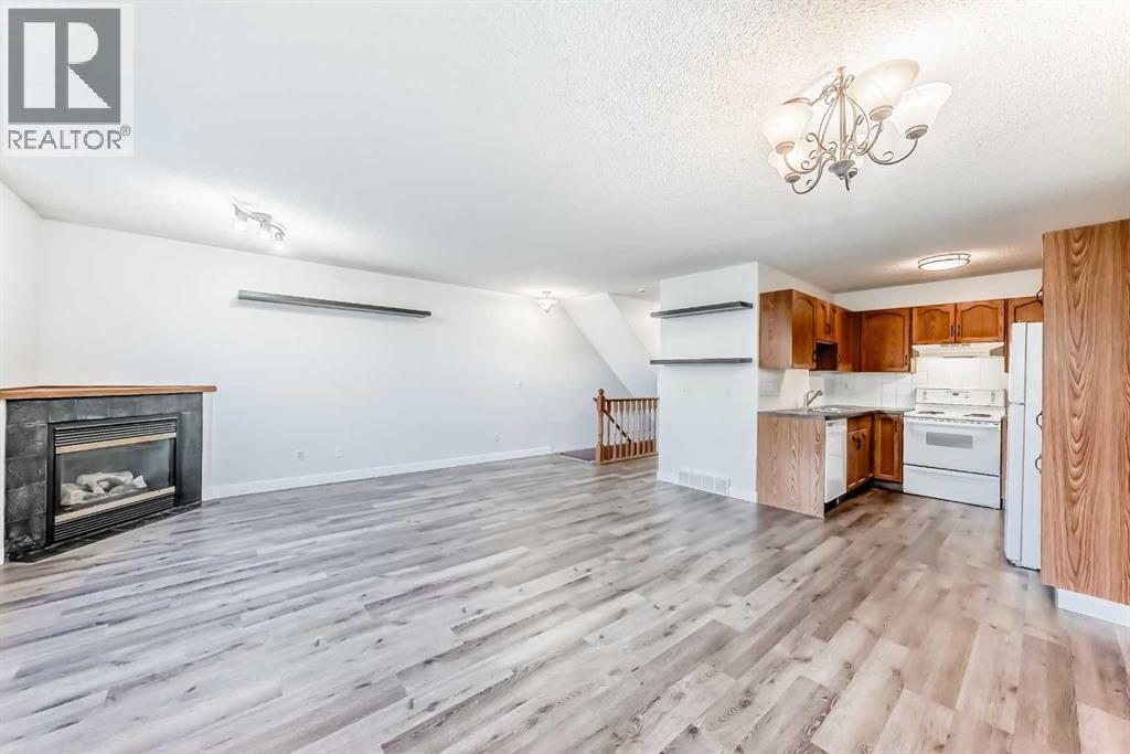 Single Family House for Sale in  Mt Aberdeen Manor SE McKenzie Lake Calgary 