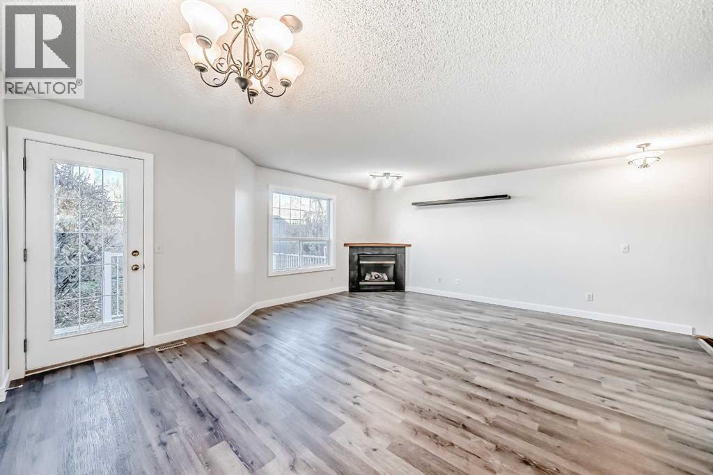 Single Family House for Sale in  Mt Aberdeen Manor SE McKenzie Lake Calgary 