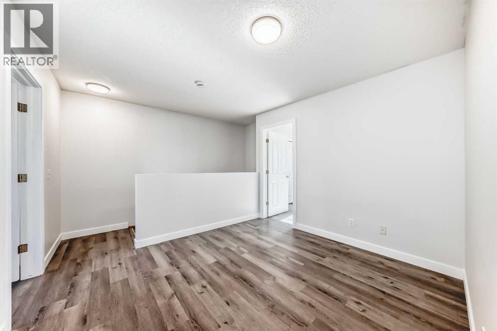 Single Family House for Sale in  Mt Aberdeen Manor SE McKenzie Lake Calgary 