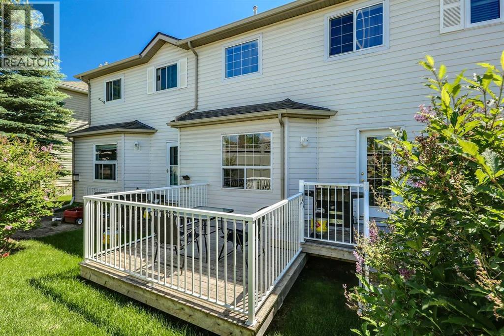 Single Family House for Sale in  Mt Aberdeen Manor SE McKenzie Lake Calgary 