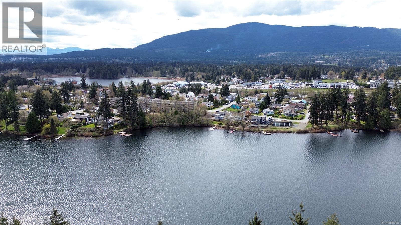 321 WOODHAVEN DR - 4