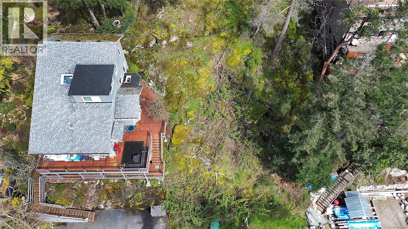 321 WOODHAVEN DR - 9