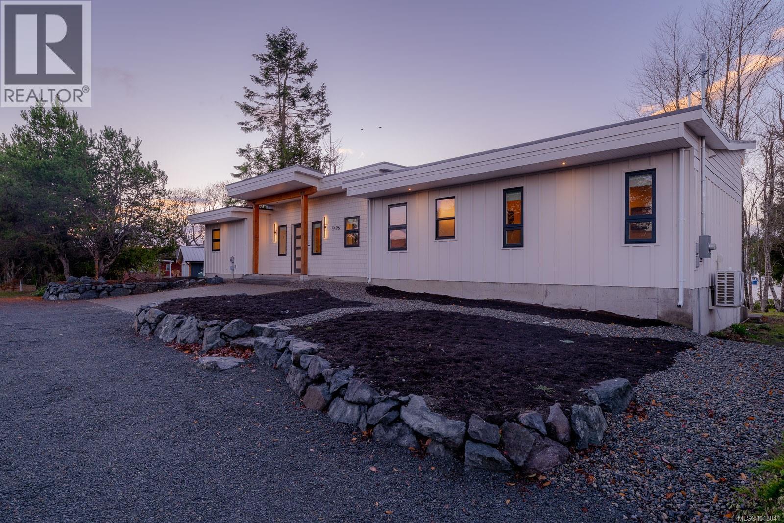 5496 Deep Bay Dr, Bowser