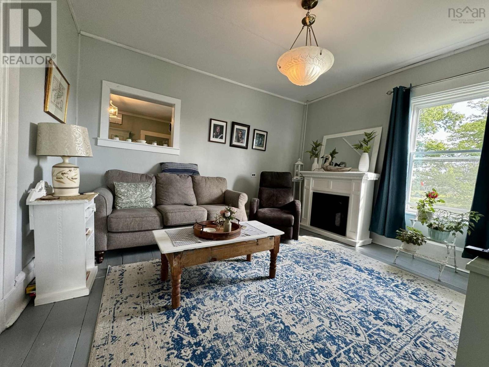 Property 18 of 39 of 4132 Sonora