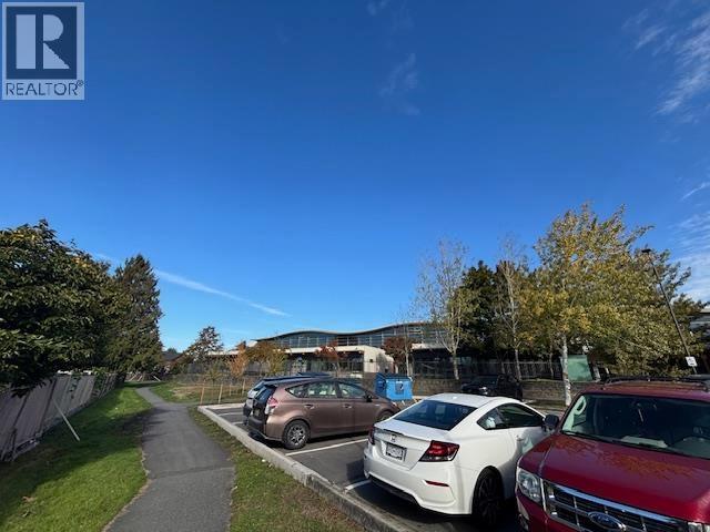 6391 NADINE CRESCENT, Richmond