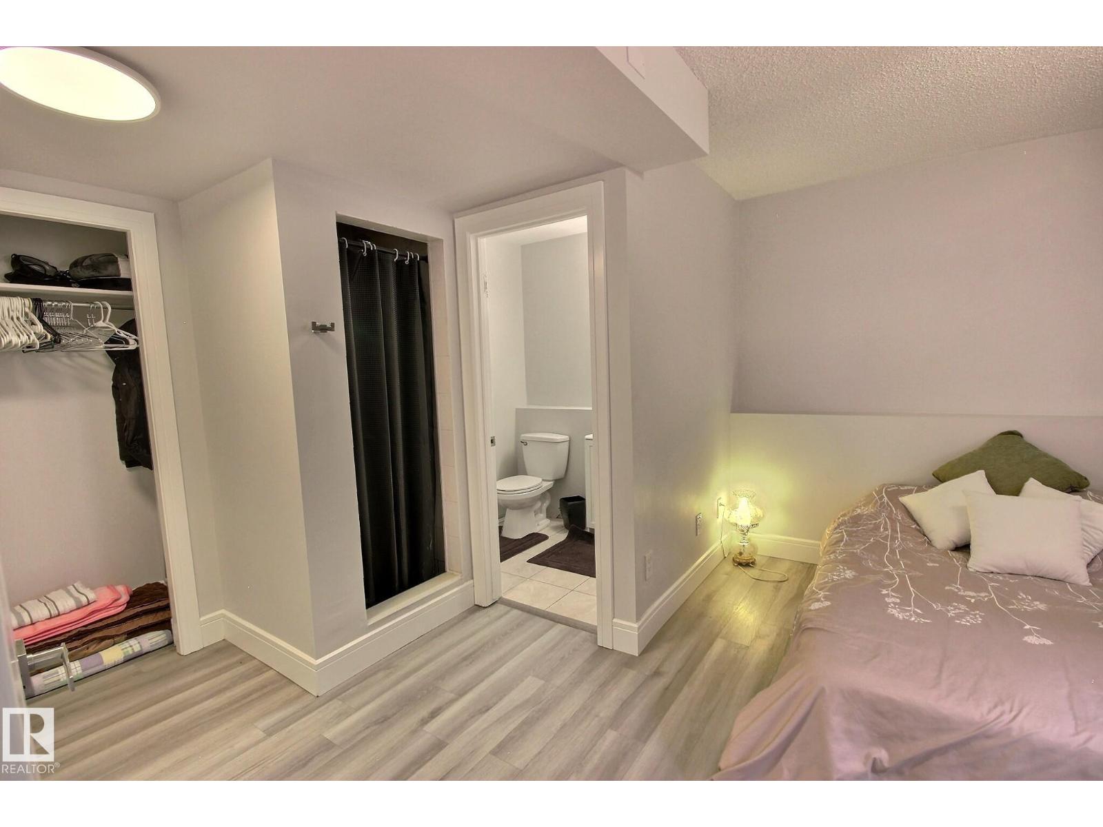 10735 BEAUMARIS RD NW, Edmonton