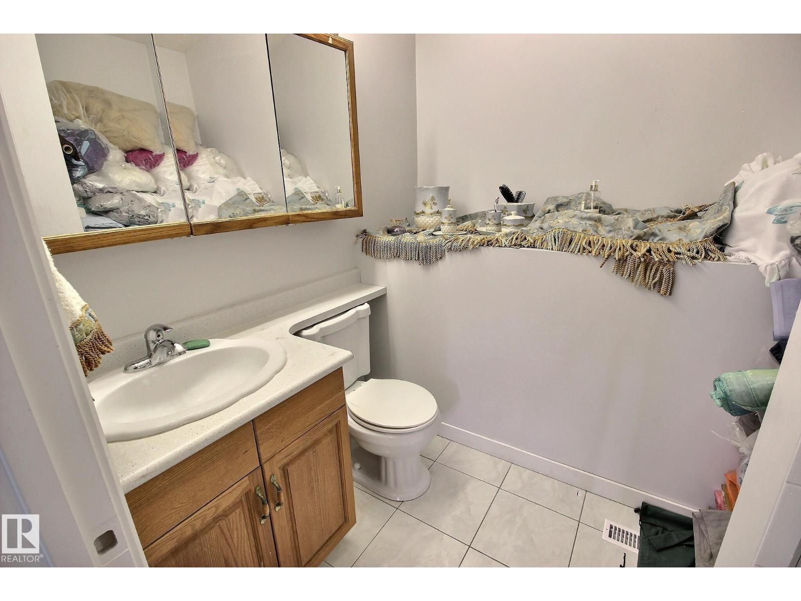 10735 BEAUMARIS RD NW - 6