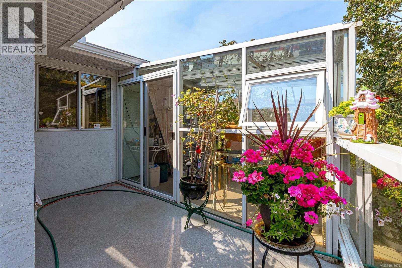  3713 Pointer Place, Saanich