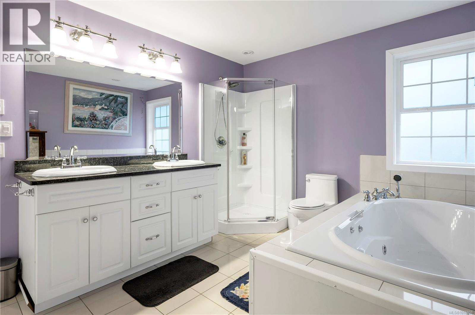 820 10th Ave, Campbell River