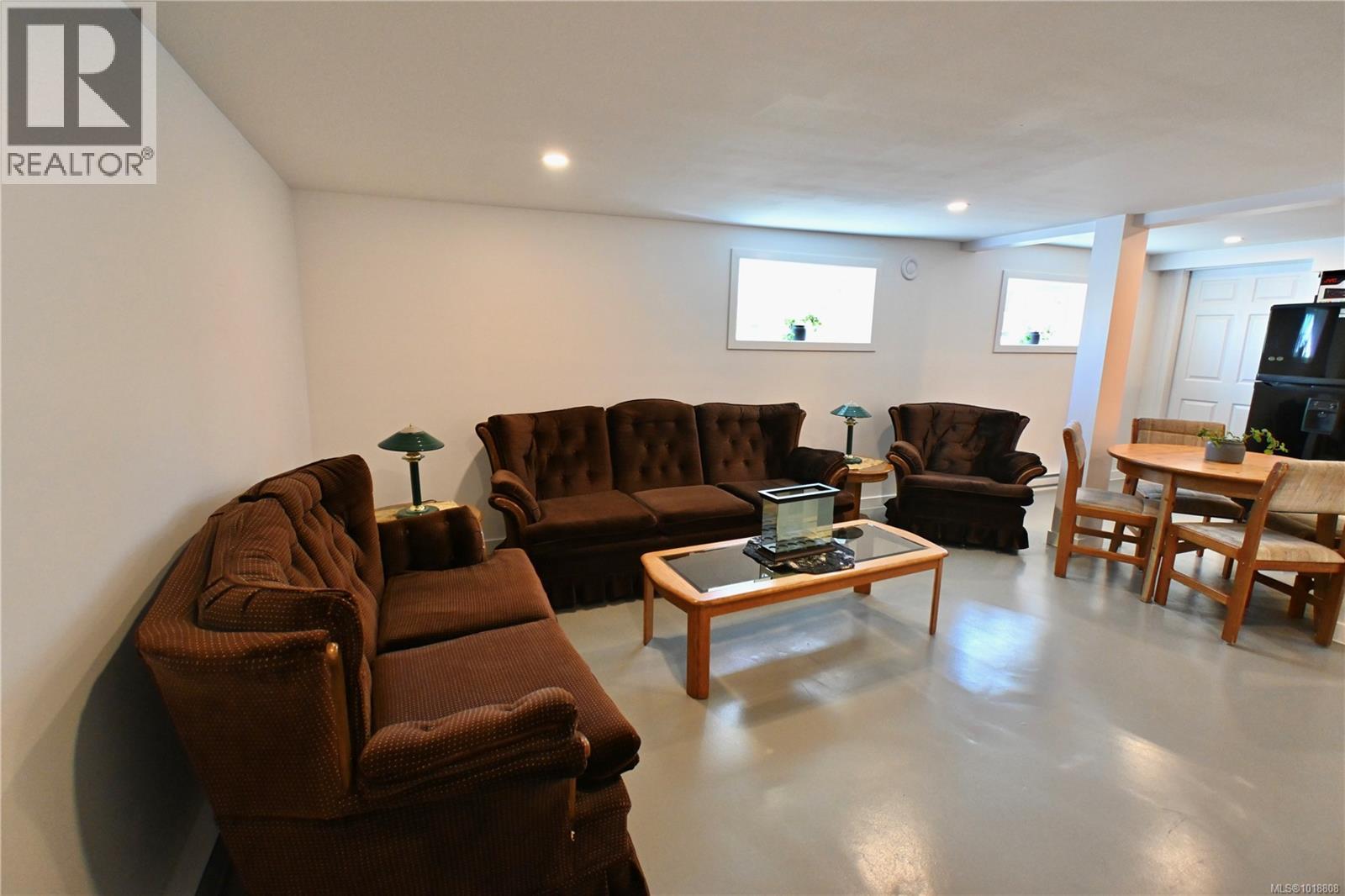 820 10th Ave, Campbell River