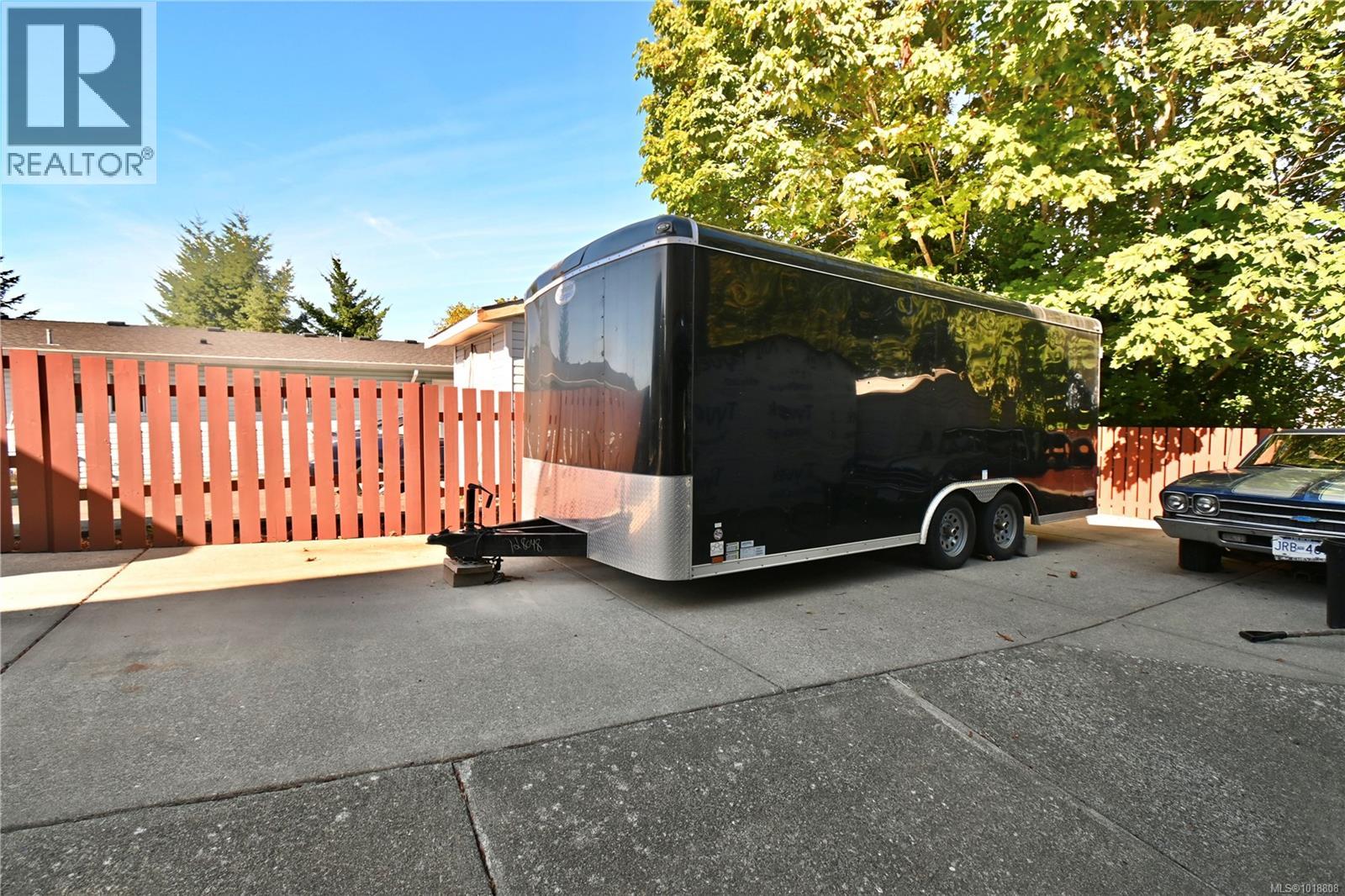 820 10th Ave, Campbell River