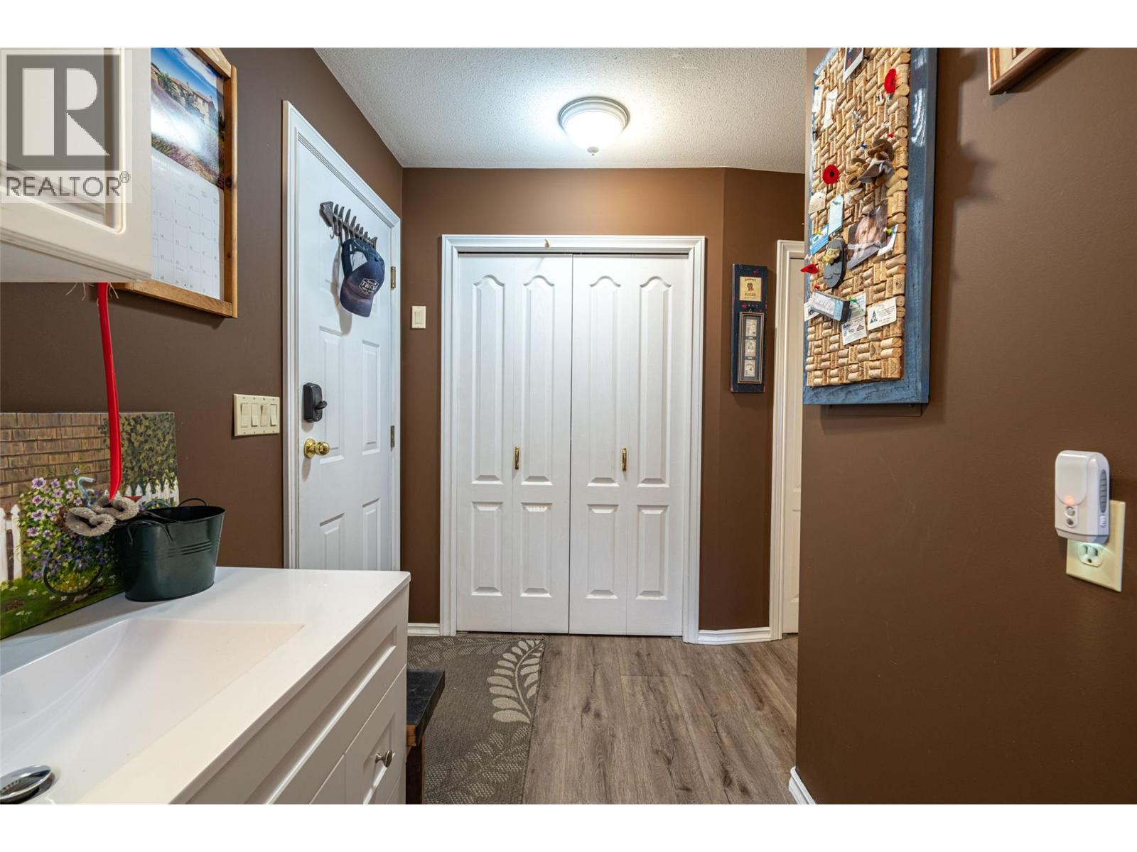  13071 Trewhitt Road East, Lake Country