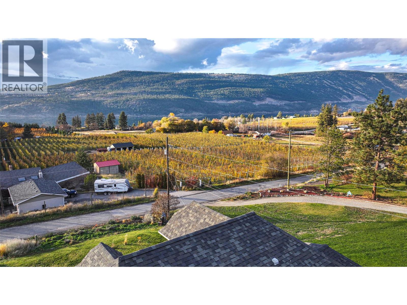  13071 Trewhitt Road East, Lake Country