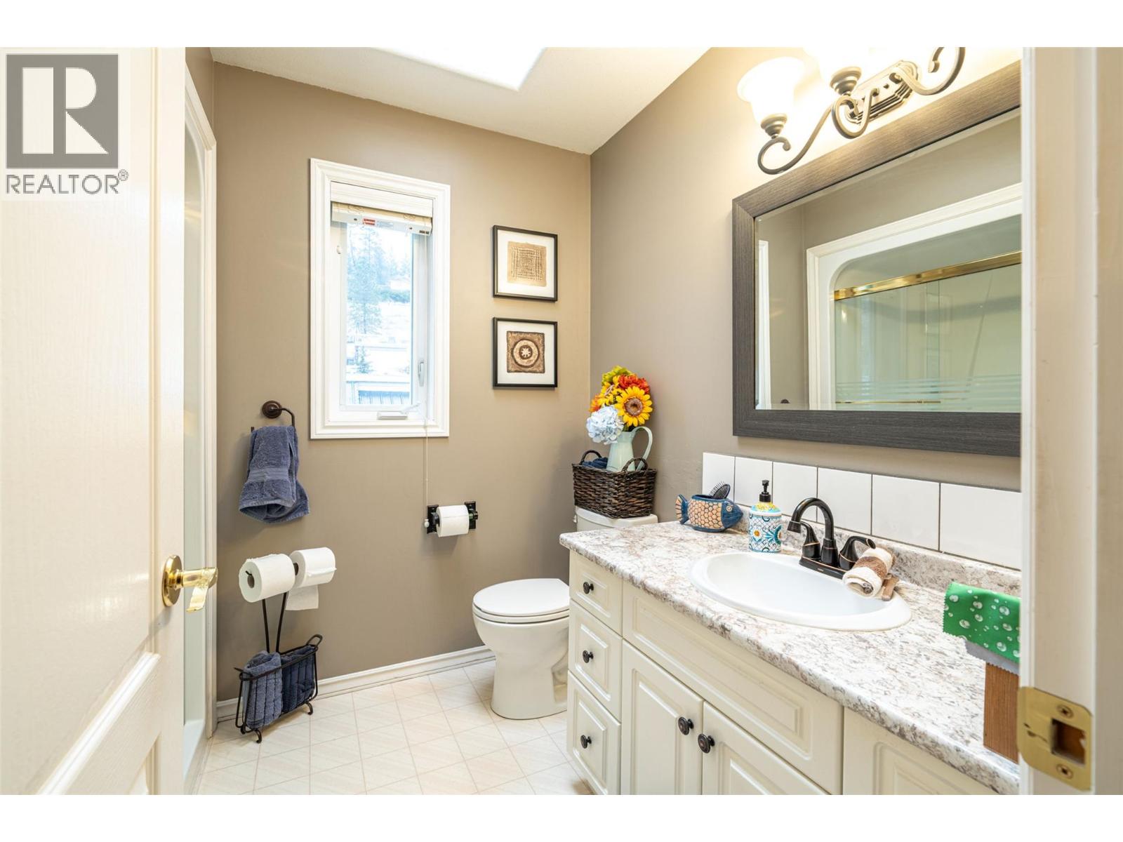  13071 Trewhitt Road East, Lake Country