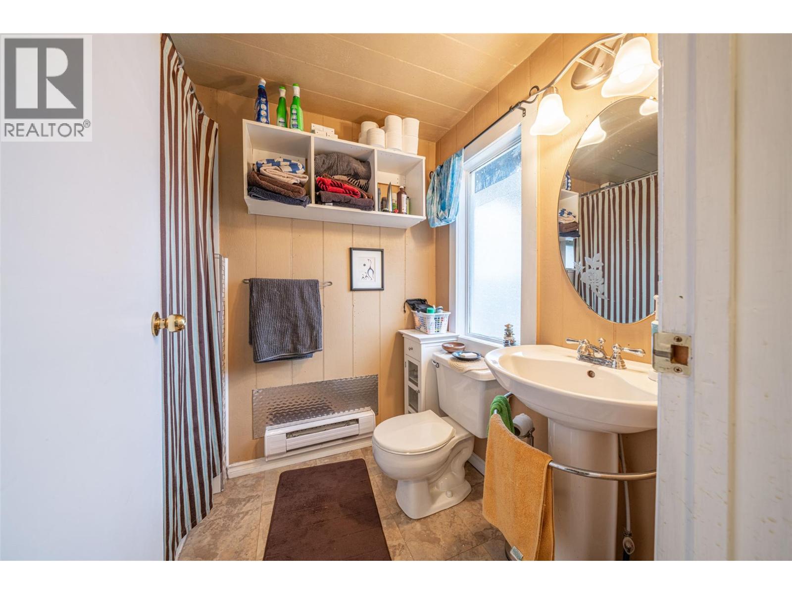  13071 Trewhitt Road East, Lake Country