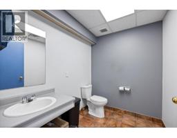 4510 Rhodes Unit 330, Windsor, ON N8X5K5 Photo 9