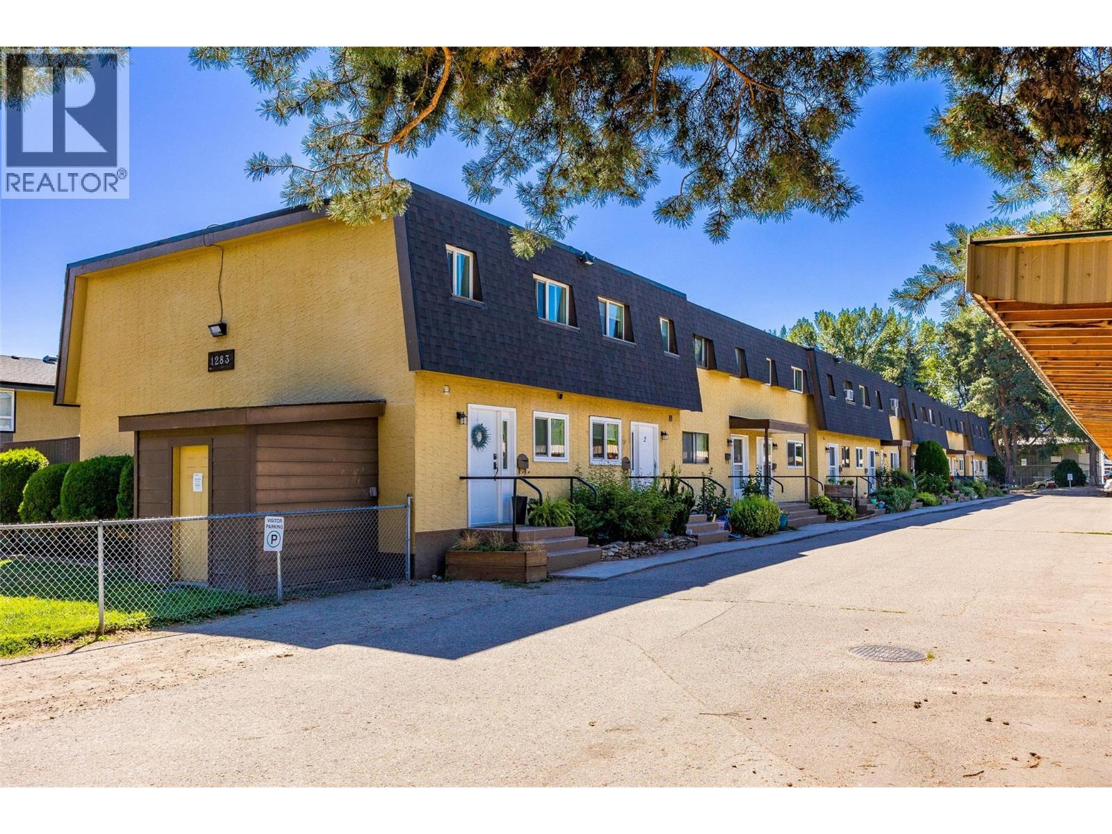 #9-1283 Bernard Avenue, Kelowna