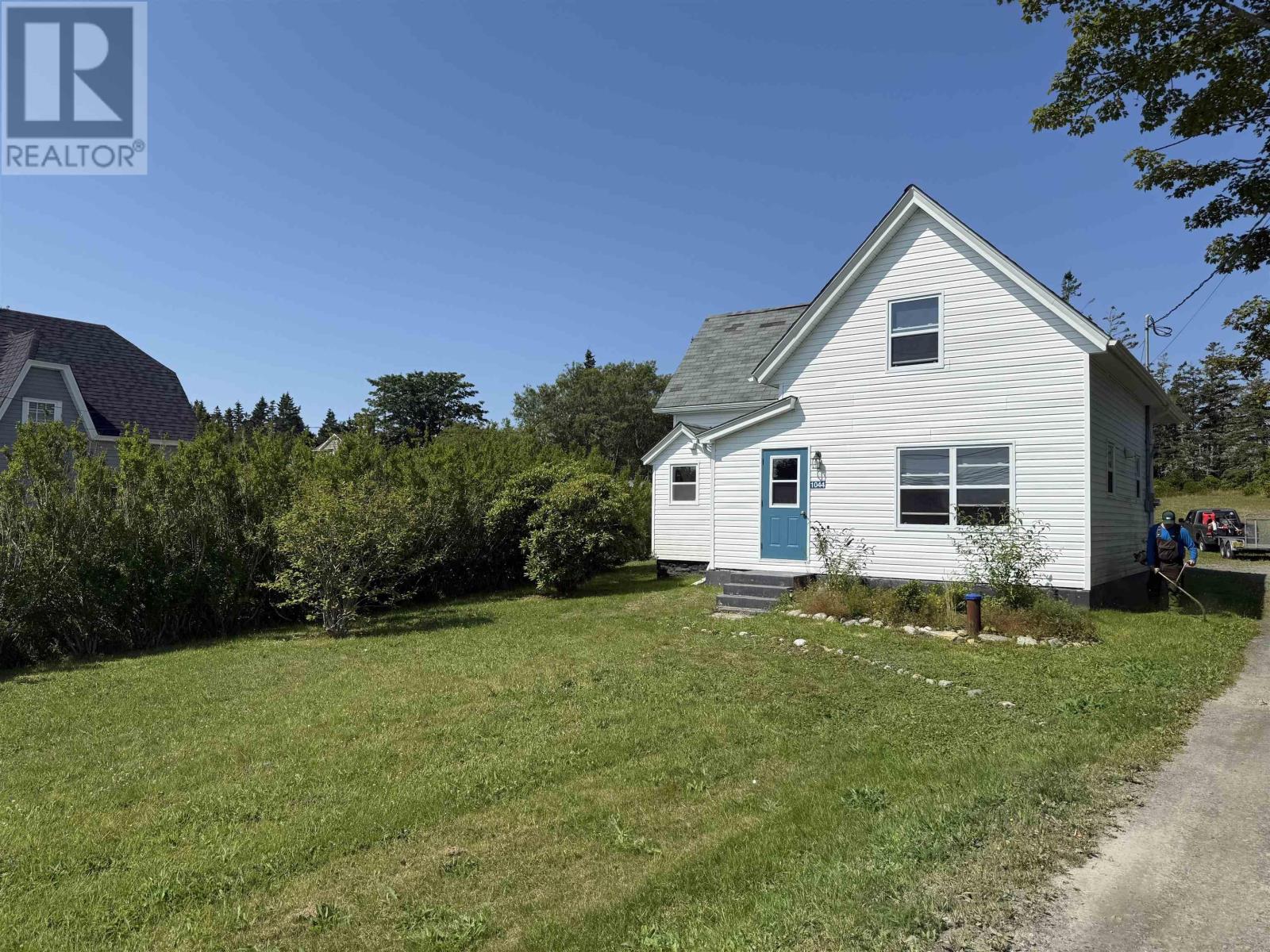 Property photo of 1044 Highway 335