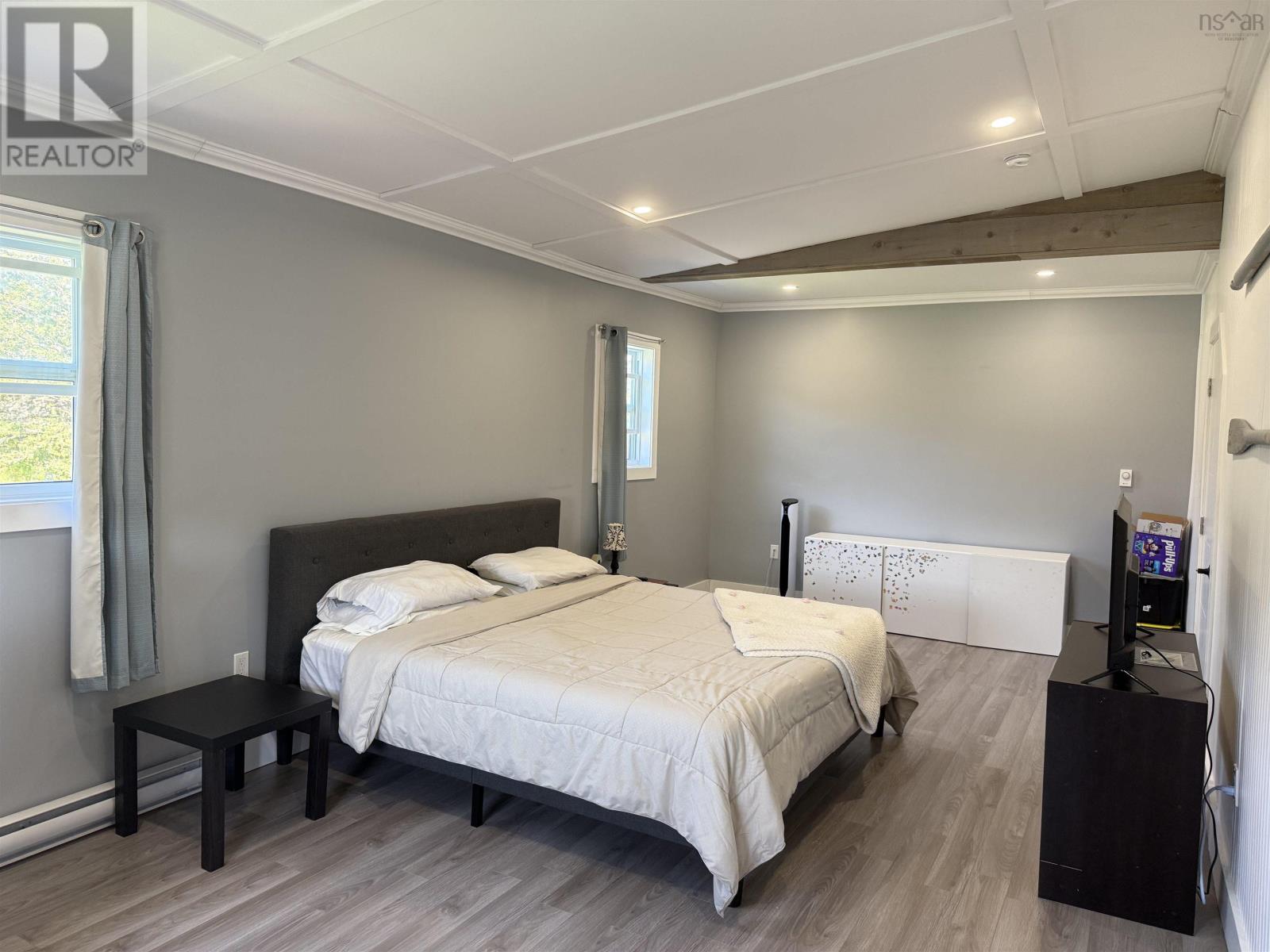 Property 31 of 31 of 1044 Highway 335