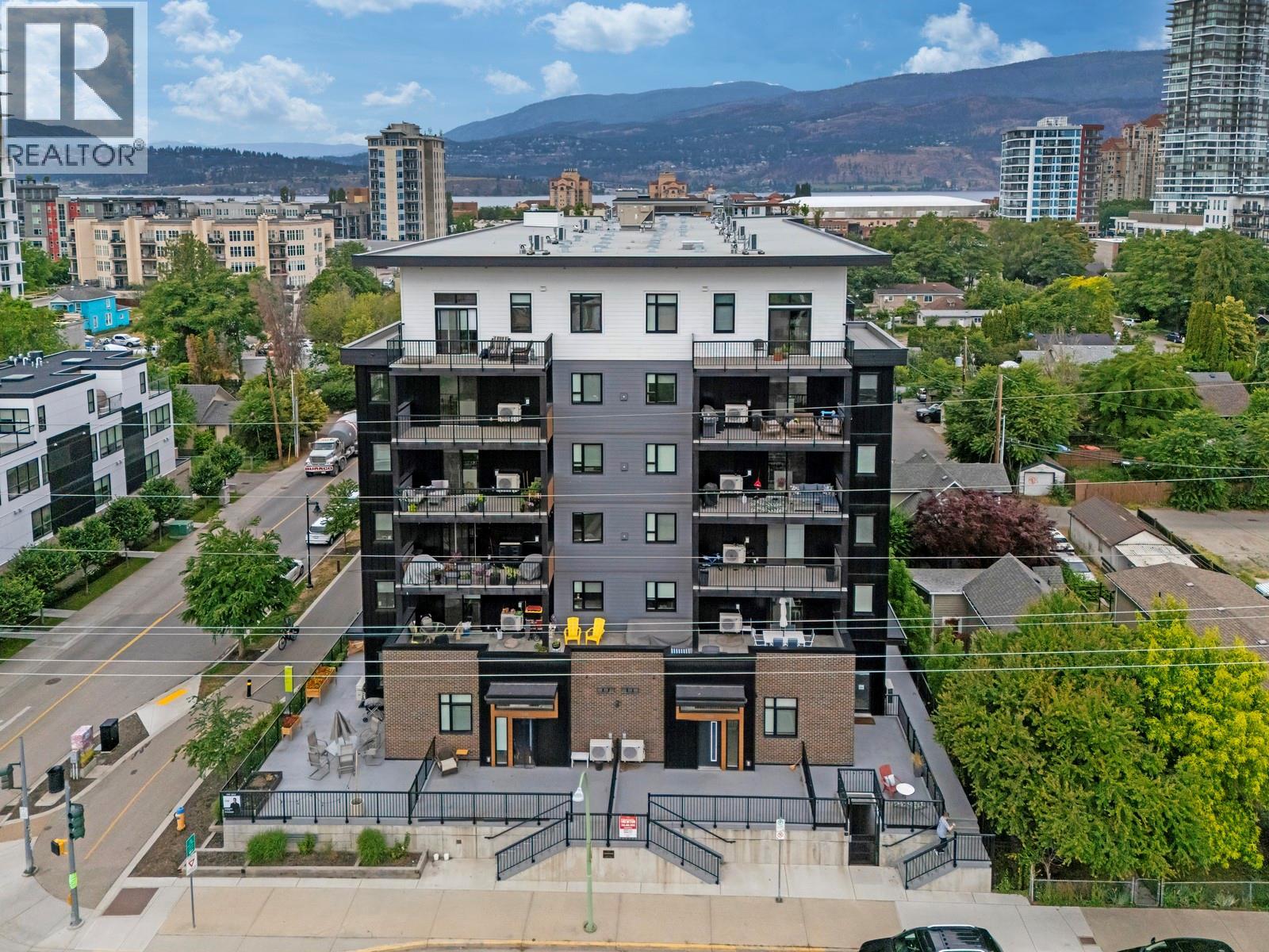 #209-660 Cawston Avenue North, Kelowna