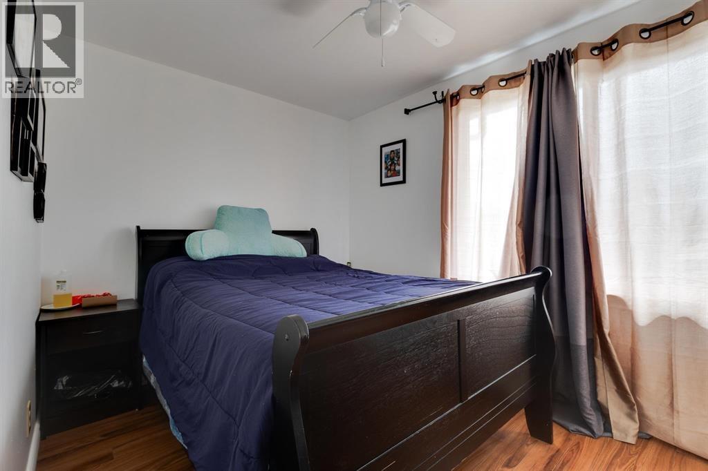 1422-1432 STRATHCONA AVENUE - 11