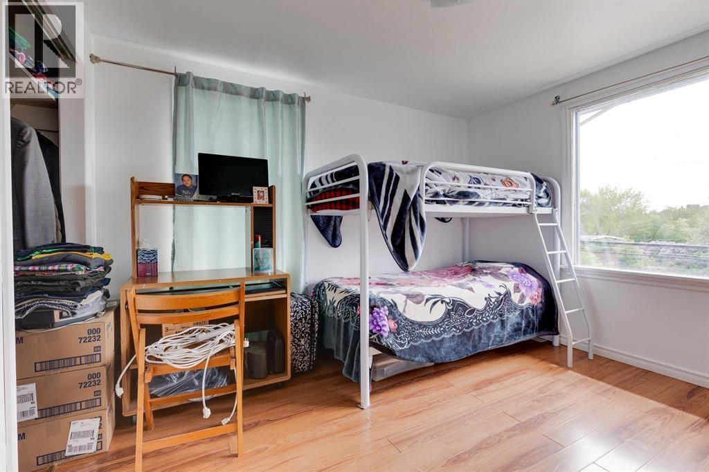 1422-1432 STRATHCONA AVENUE - 10