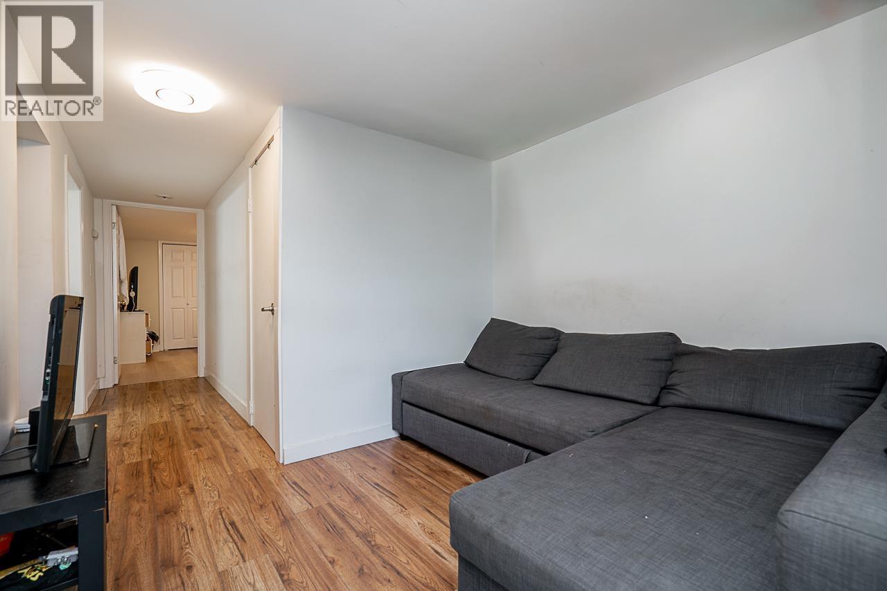 3099 W 6TH AVENUE, Vancouver