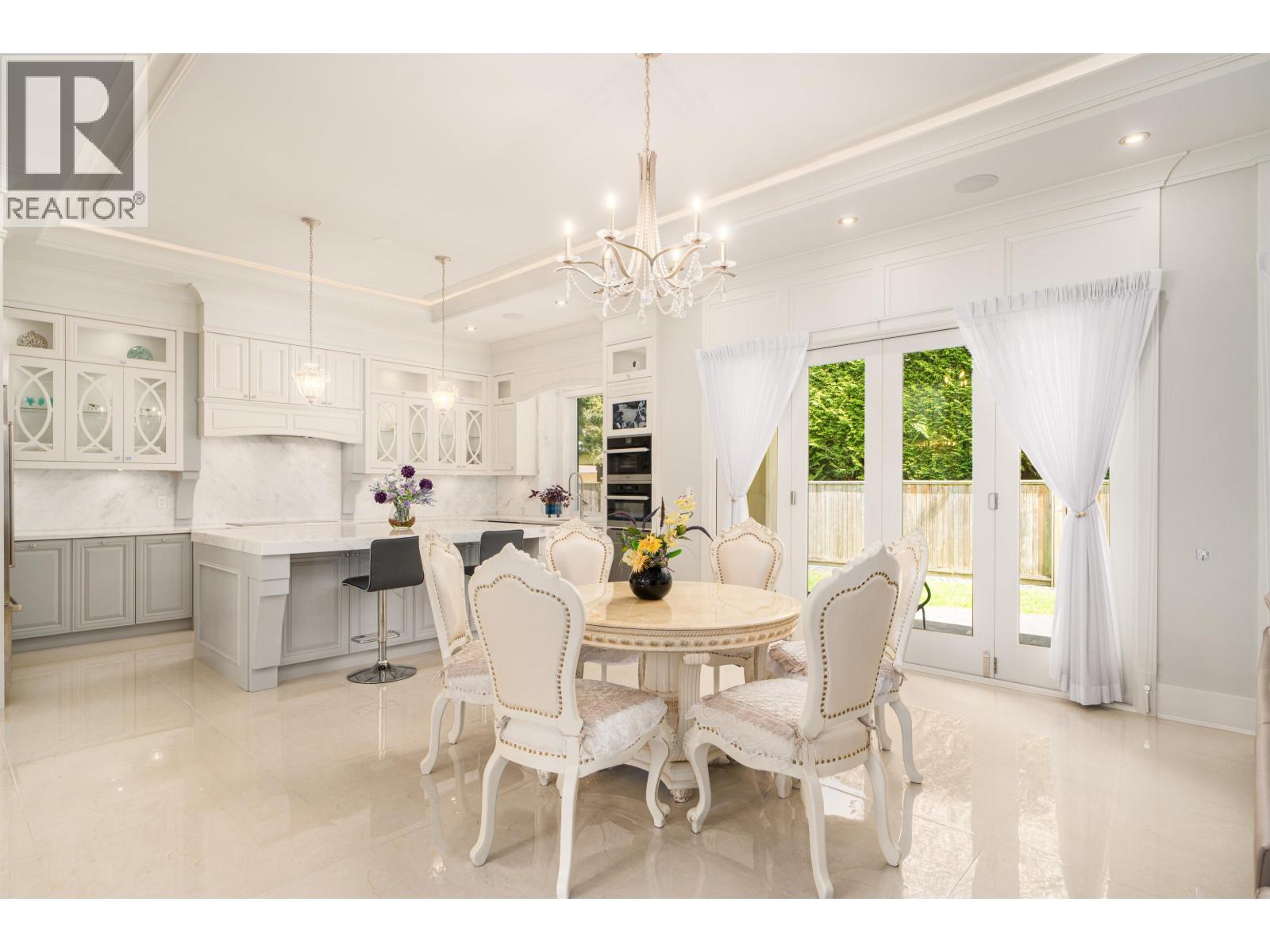 10820 FORRILON Place, Richmond