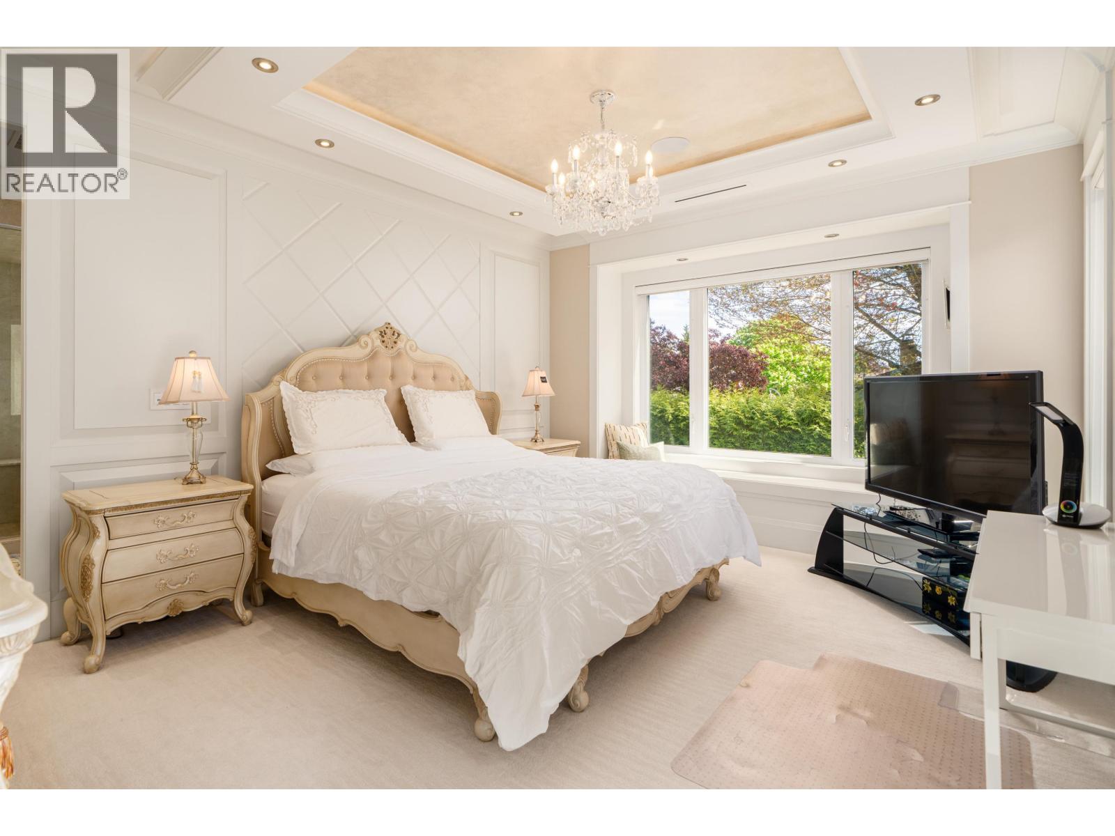 10820 FORRILON Place, Richmond