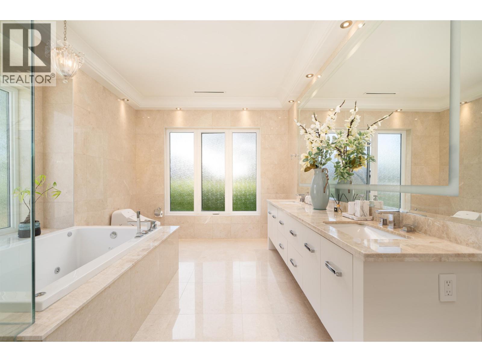 10820 FORRILON Place, Richmond