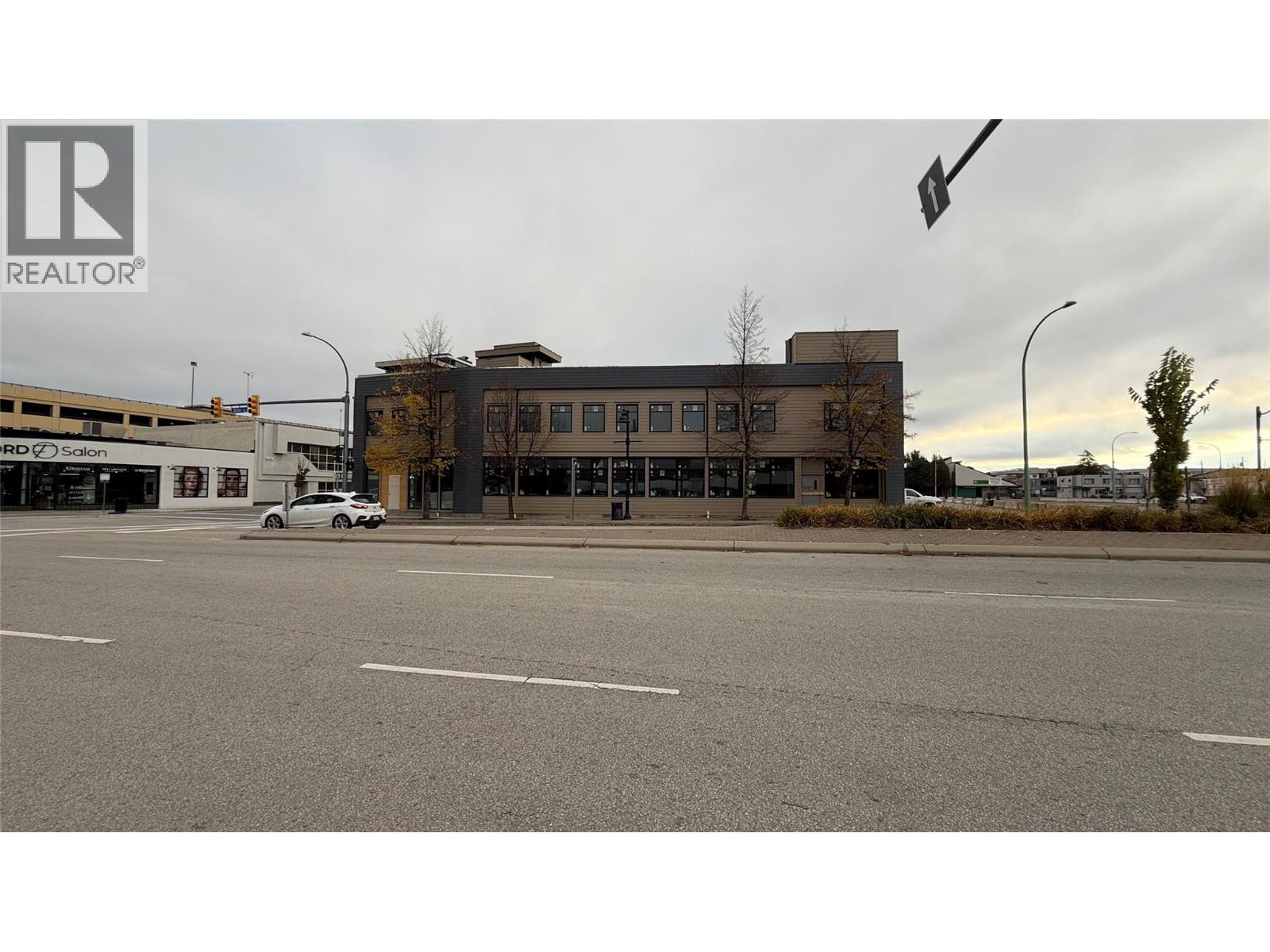  1659 Water Street, Kelowna