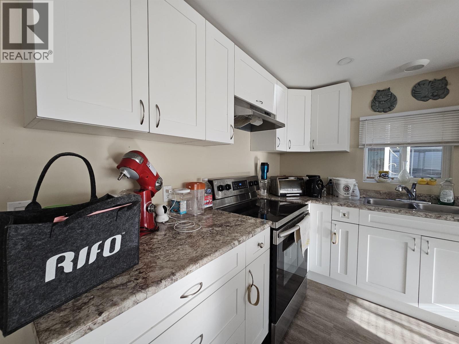 3 21091 LOUGHEED HIGHWAY, Maple Ridge