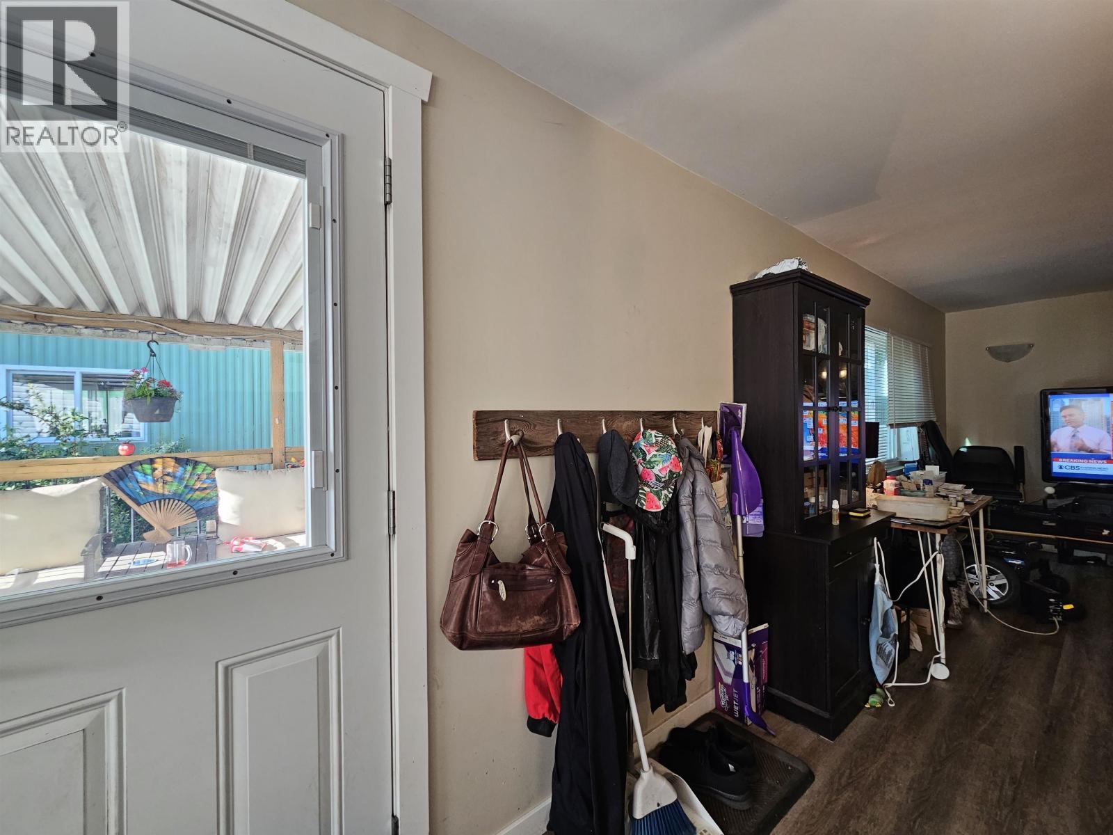 3 21091 LOUGHEED HIGHWAY, Maple Ridge