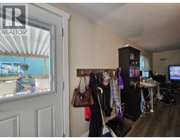 3 21091 Lougheed Highway, Maple Ridge, BC V2X2R2 Photo 11
