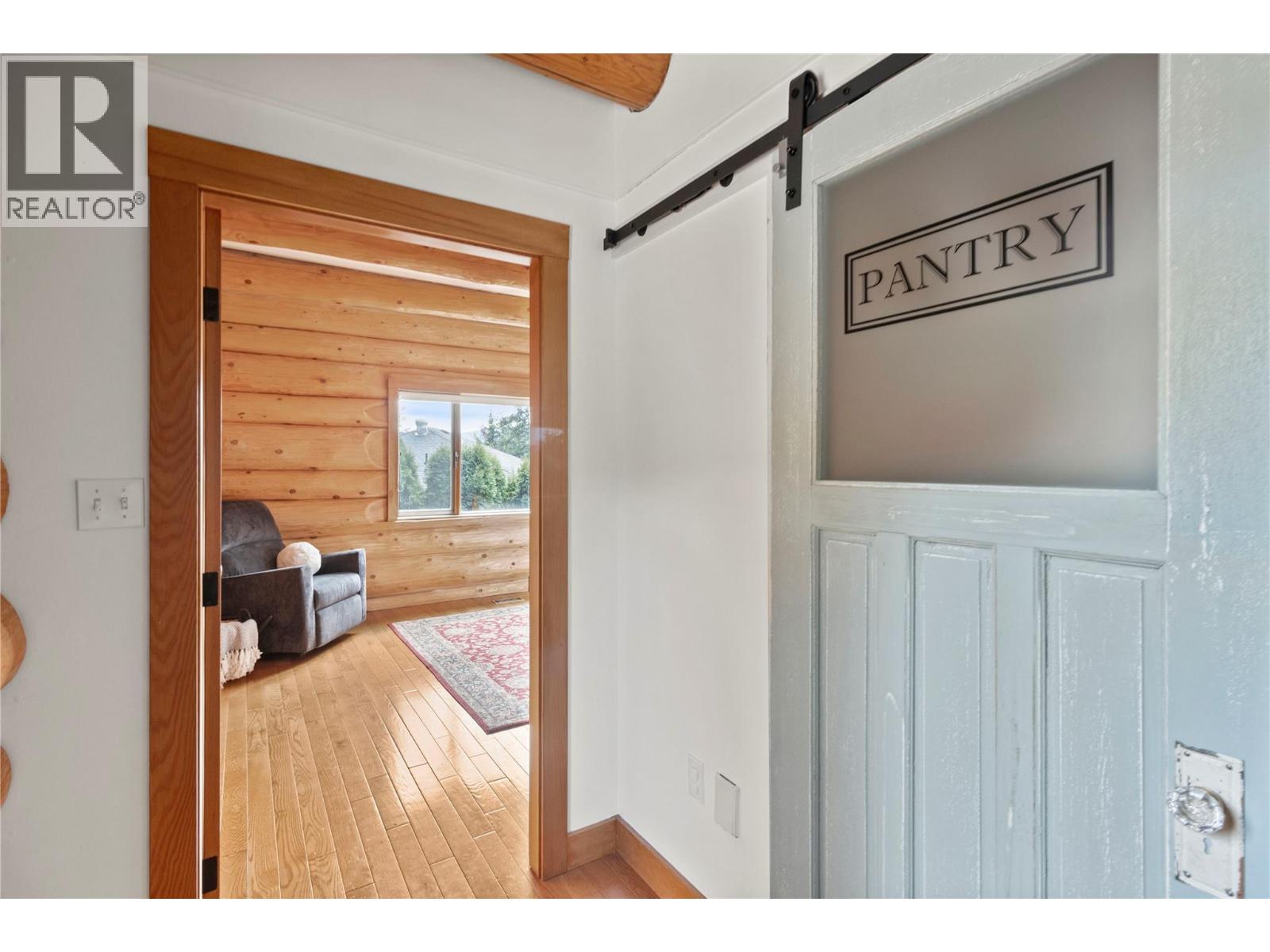  3667 Braelyn Road, Tappen