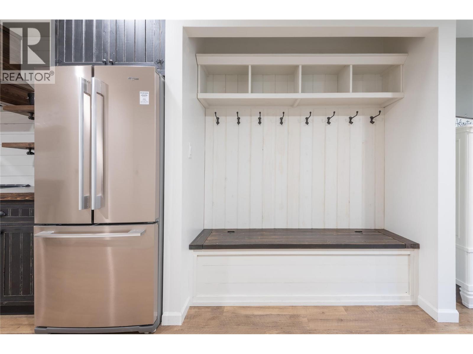  3667 Braelyn Road, Tappen