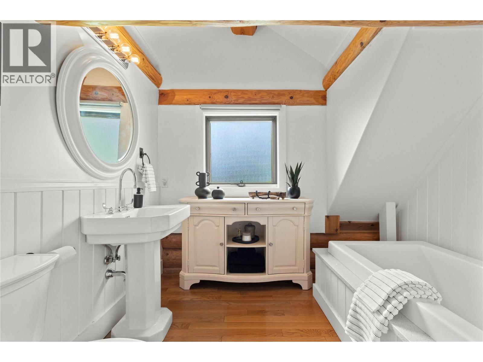  3667 Braelyn Road, Tappen