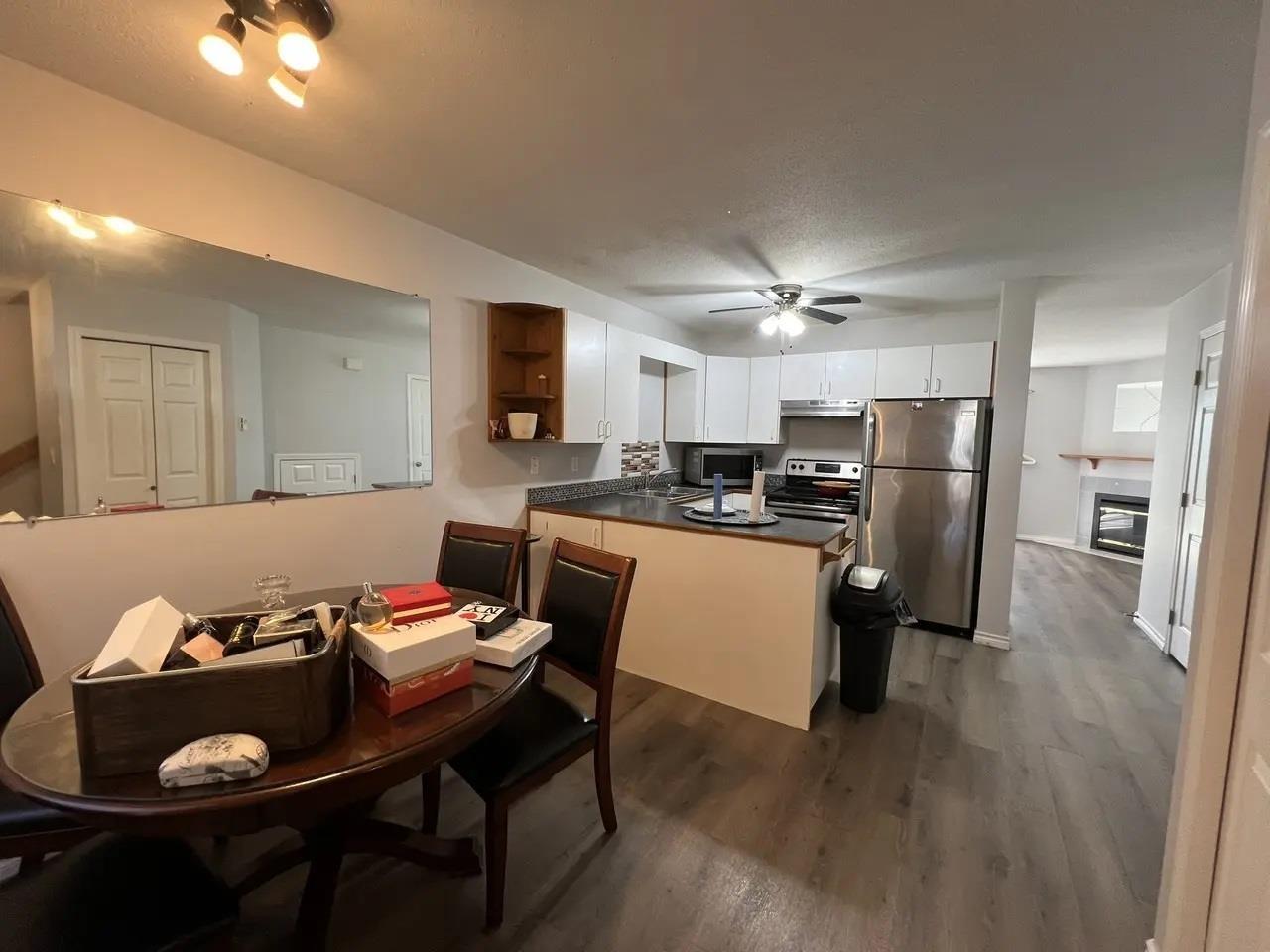 2 9206 CORBOULD STREET, Chilliwack Proper West, Chilliwack