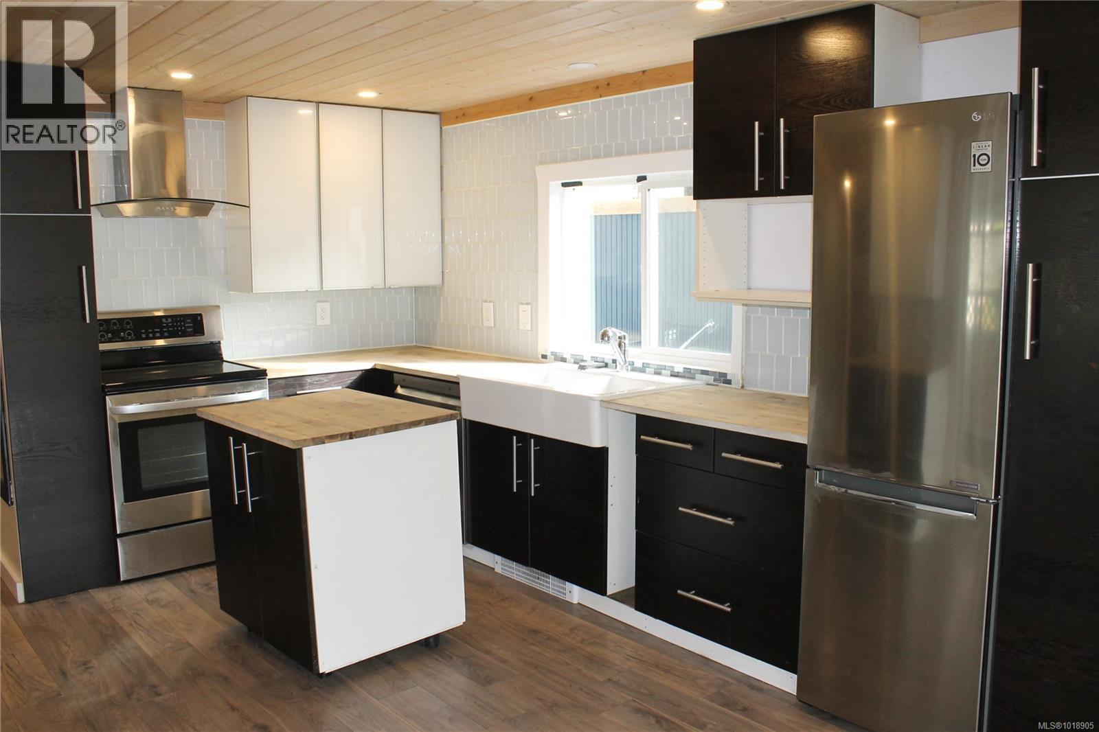 #34 2785 WALLBANK RD - 6