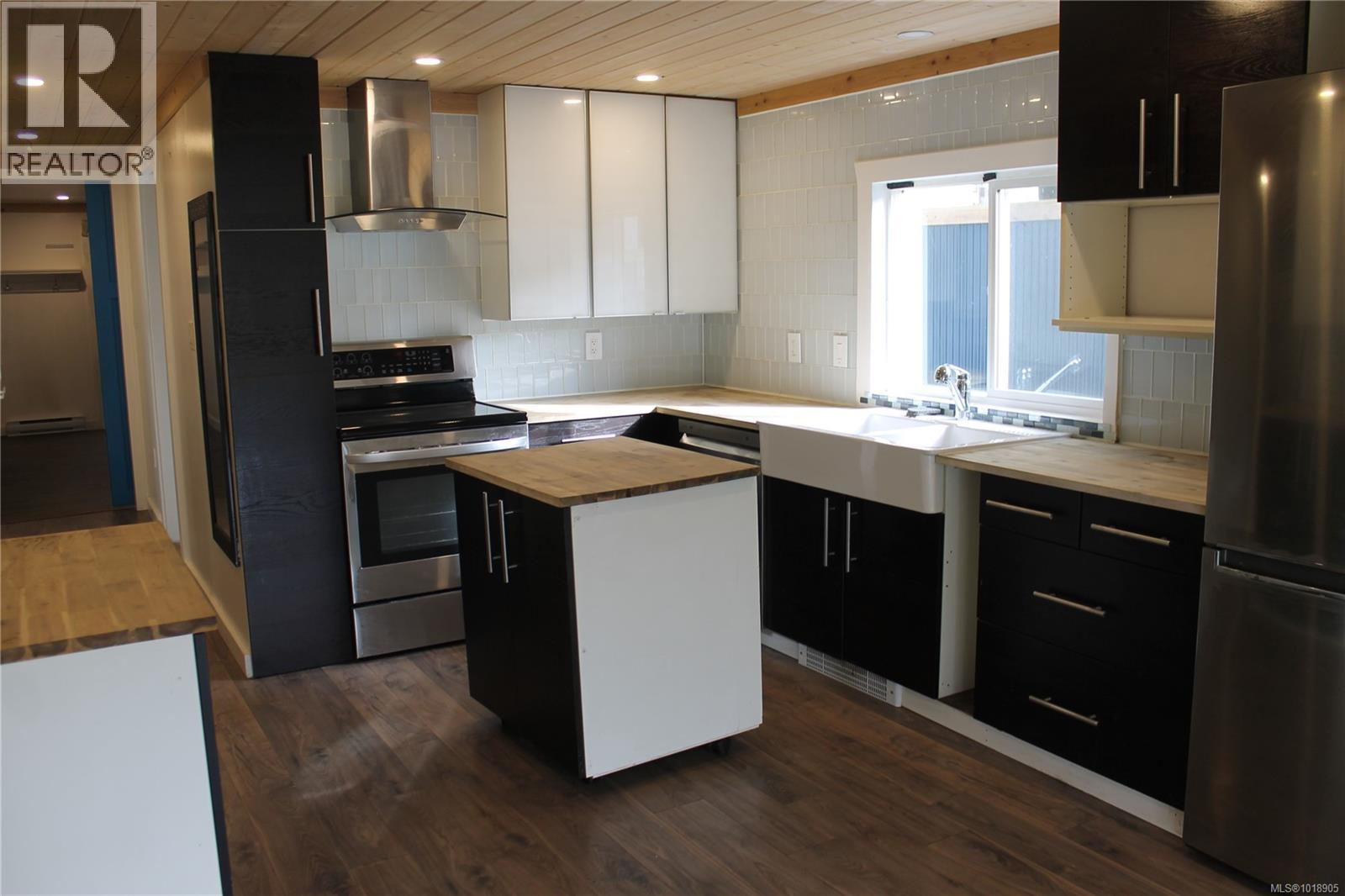 #34 2785 WALLBANK RD - 7