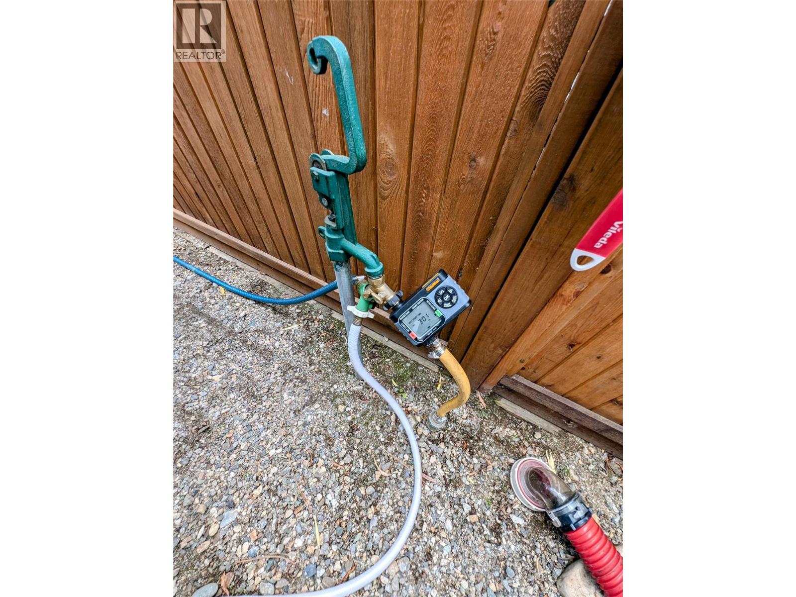 27 COTTONWOOD DRIVE - 22